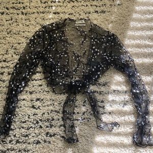 UO tie front crop top